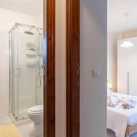 A 50m De La Playa Apartment